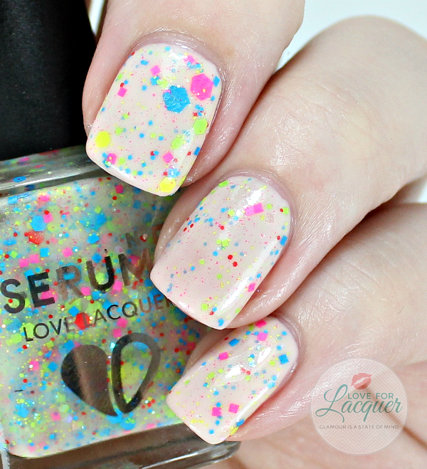 Serum No 5 Plur Swatch