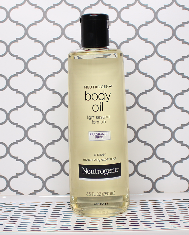 mock Leia Humanistisk Give Your Skin A Moment of Sensuality with Neutrogena Body Oil - Love for  Lacquer